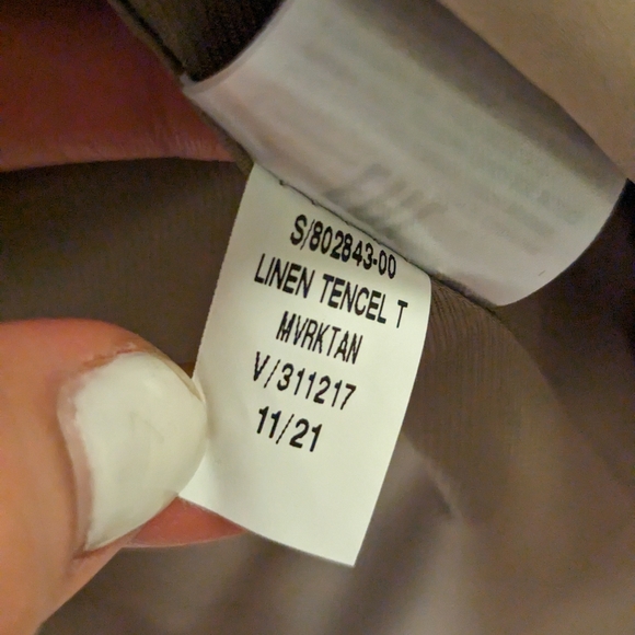 Banana Republic Gold Satin and Linen Blazer - Picture 7 of 7